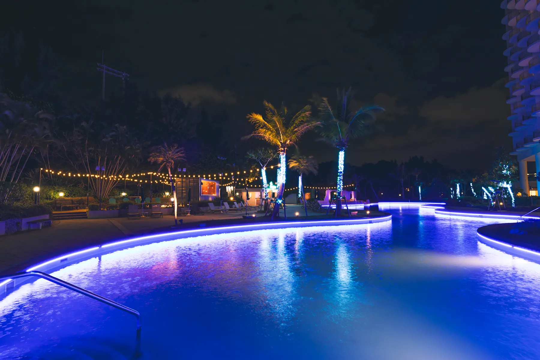 アウトドアプール