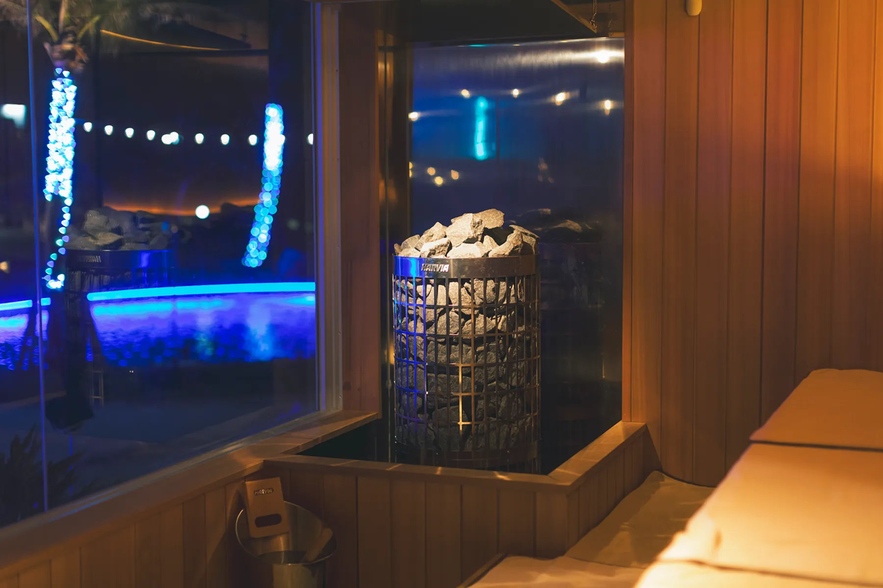 アウトドアサウナ