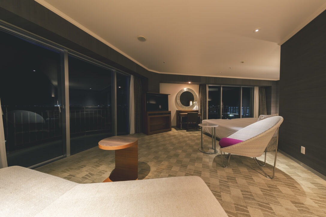 ツイン・コーナー